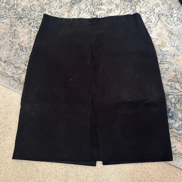 J. Crew Dresses & Skirts - J. Crew Black Pencil Skirt